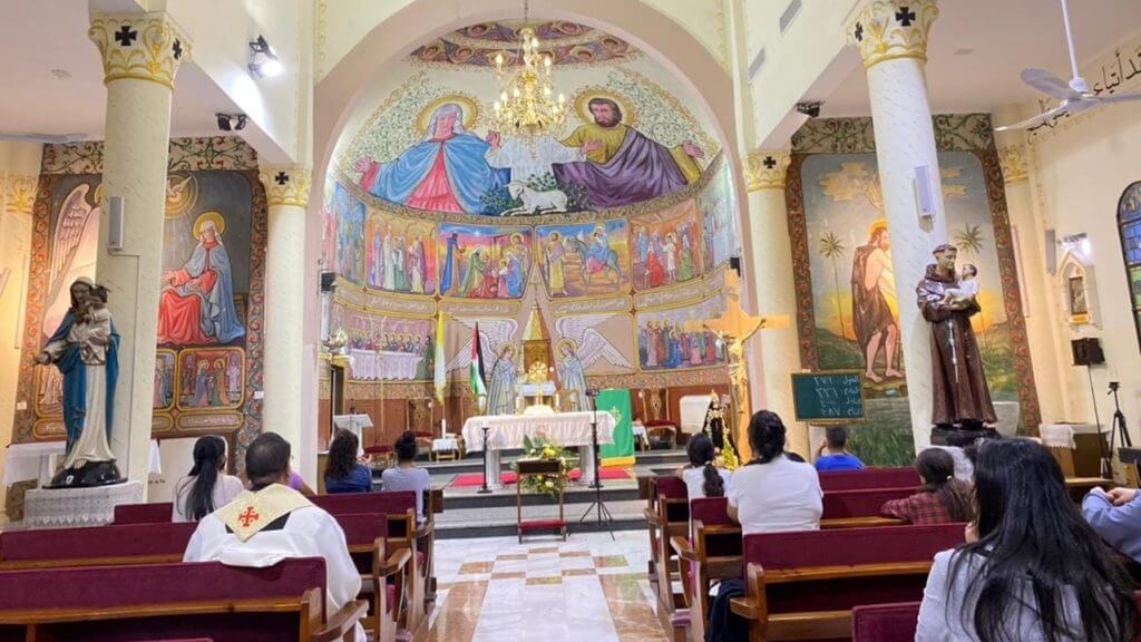 Lee más sobre el artículo Adoración Eucarística con el grupo del Oratorio de San José en Gaza – Palestina