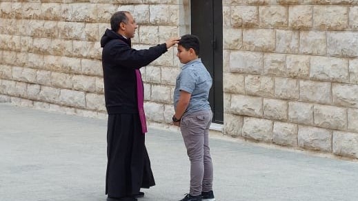 Lee más sobre el artículo confesiones en la escuela en Anjara – Jordania